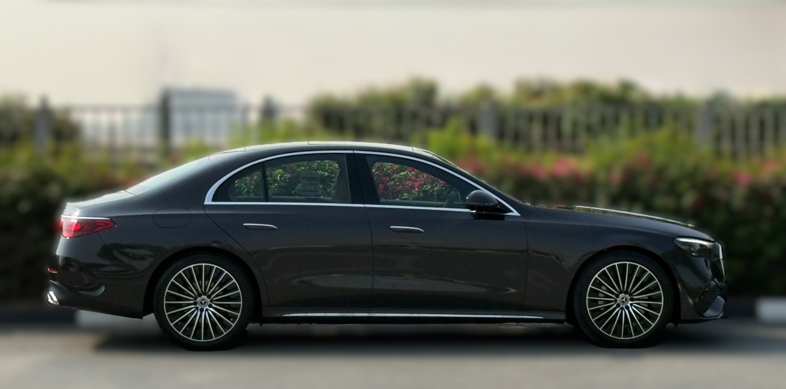 ميرسيدس بنز E20064456132543363112