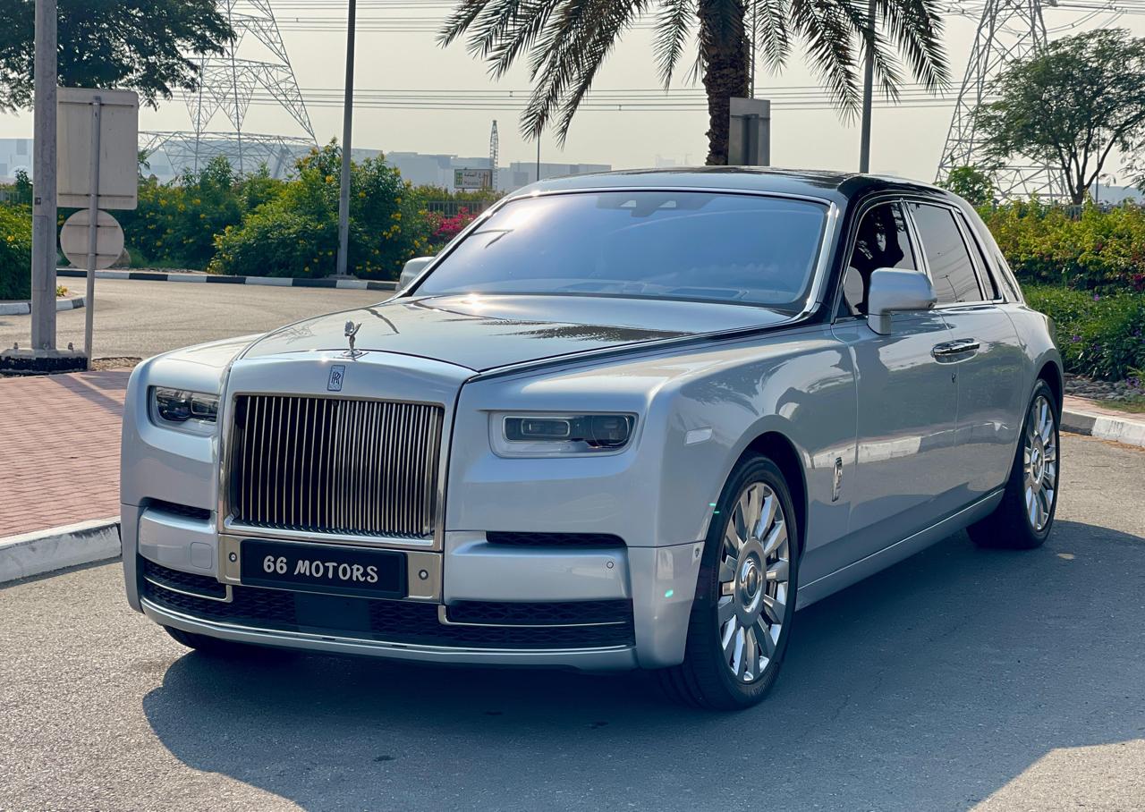 2019 رولز رويس فانتوم ثنائية الألوان مواصفات الخليج مع 56,400 كم63756763008259111