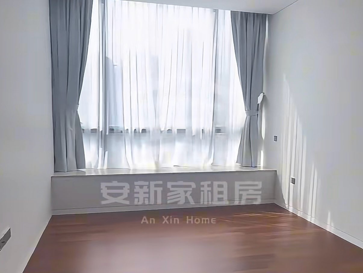 What a Four-Room Unit at Tomlinson Heights on Orchard Road Looks Like63579341517570113