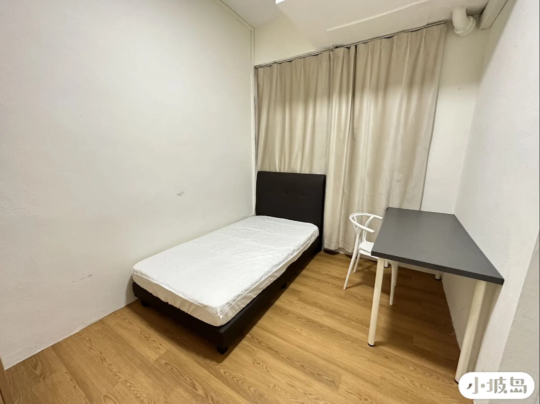 Orchard Road [Master Bedroom]63307833203971117