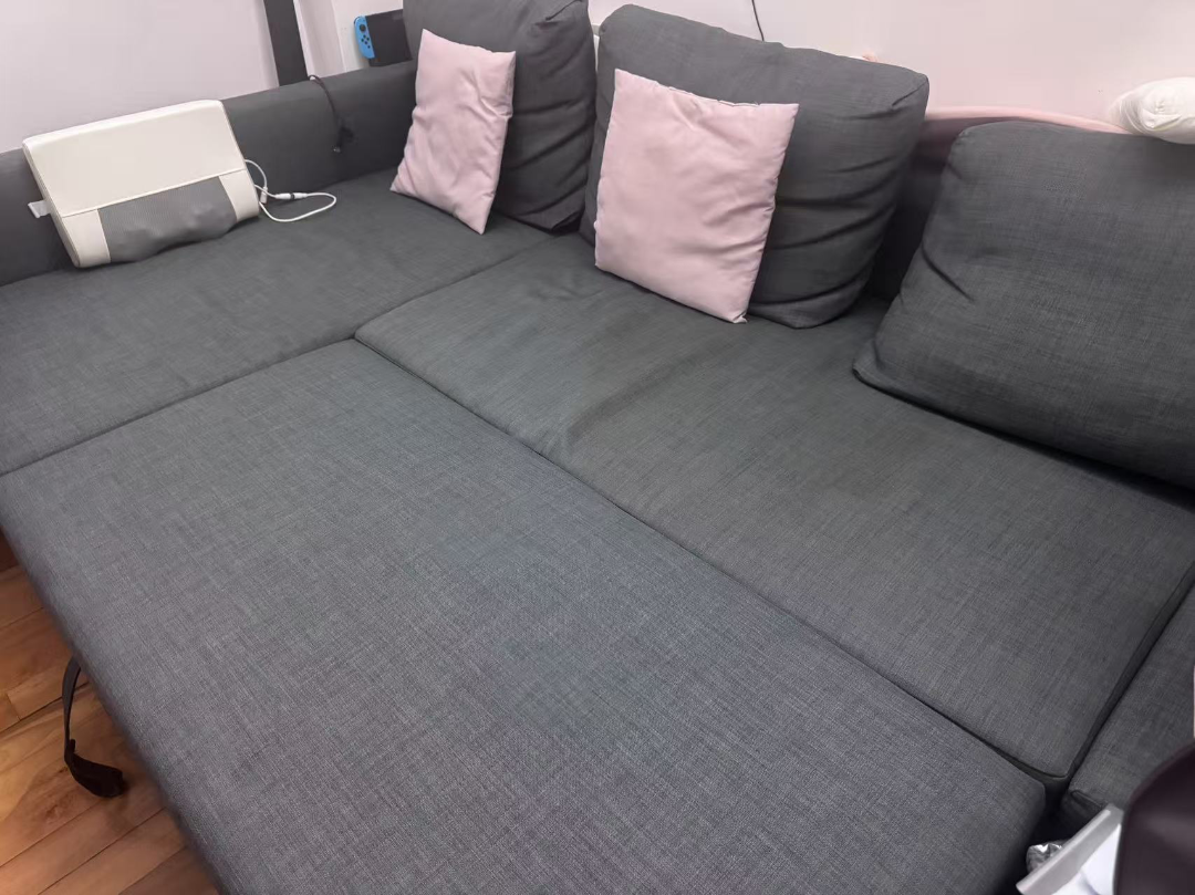 Double bed sofa63358253710850112