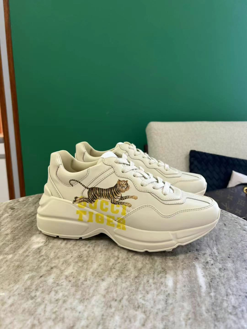 Gucci Rhyton ‘Gucci Tiger’ Sneakers – Size 35 | Excellent Condition0 Gucci Rhyton ‘Gucci Tiger’ Sneakers – Size 35 | Excellent Condition63228349292161110