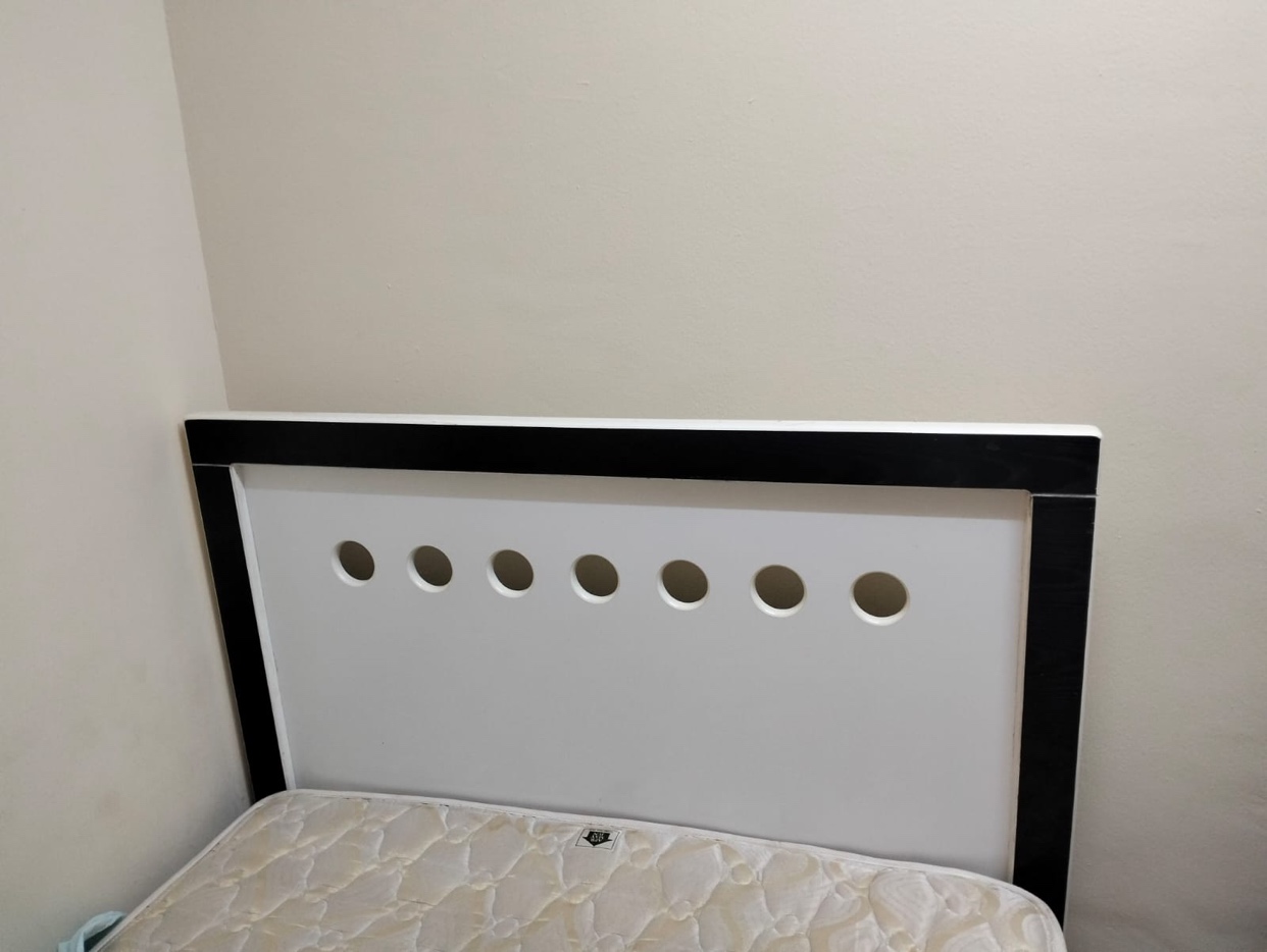 Bedroom Set64678541139459114