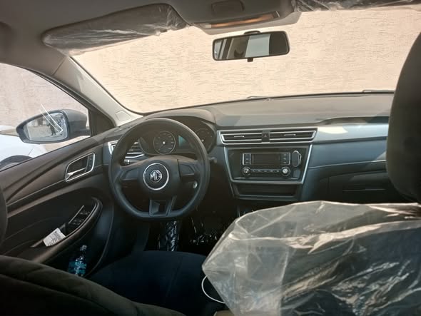 إم جي 5 لعام 2023، عدد الكيلومترات ٩٤٠٠٠ فقط، السعر ٣١٥٠٠ درهم إماراتي، رقم الاتصال ٠٥٦٥٧٣٠٢٥٣64837701590914113