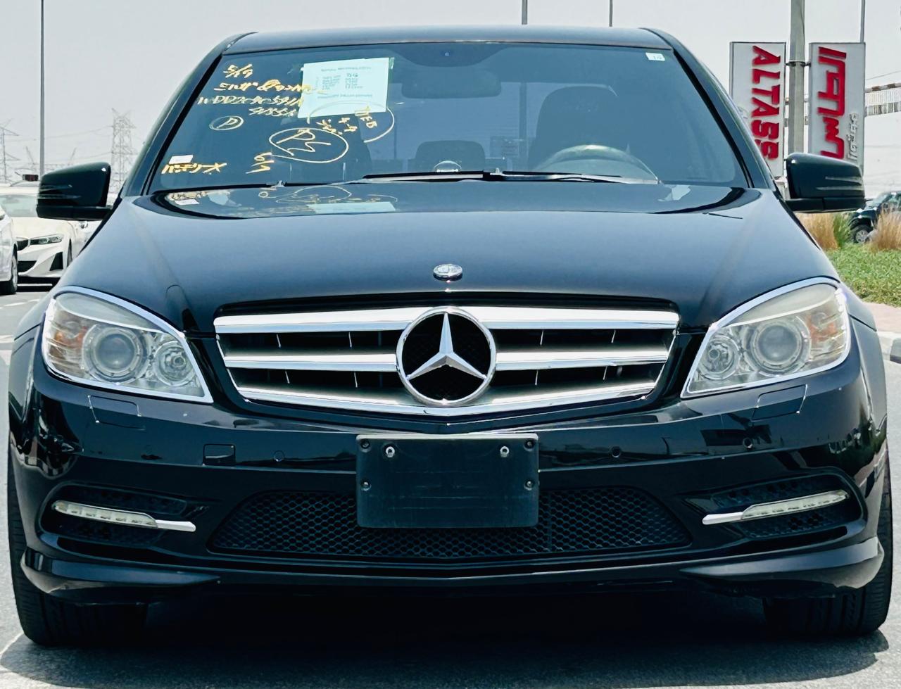 بنز | C300 | 2010 | فقط: 111,257 كم | استيراد من اليابان | سند نظيف63734250261761112
