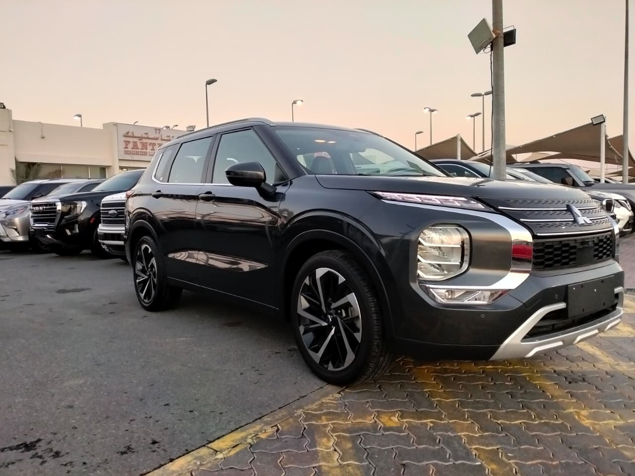 mitsubishi-outlander-2025-25l-glx-high-line-plus-awd-petrol-auto-awd-65370276739202110