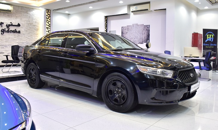 ford-taurus-2015-model-in-black-color-american-specs-64391411753090112