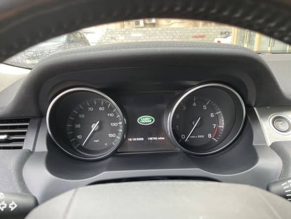 رينج روفر إيفوك 201564817160246147114