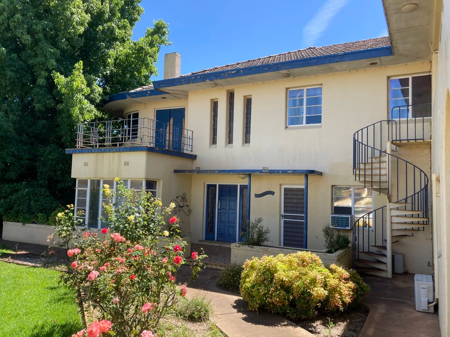 221 Hoskins Street, Temora NSW 2666