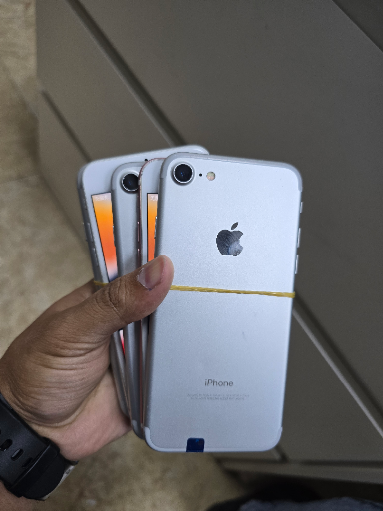 آيفون 7، 32 جيجابايت63394410501761113