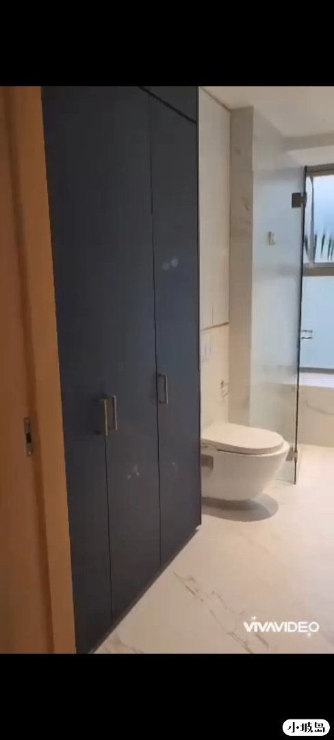 Near NUS master bedroom 2300 West63384280554369111