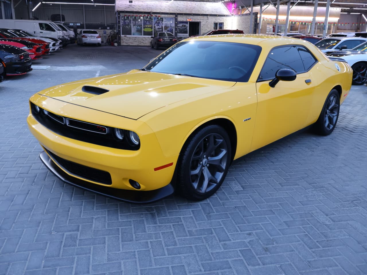 dodge-challenger-rt-2019-64408507181570111
