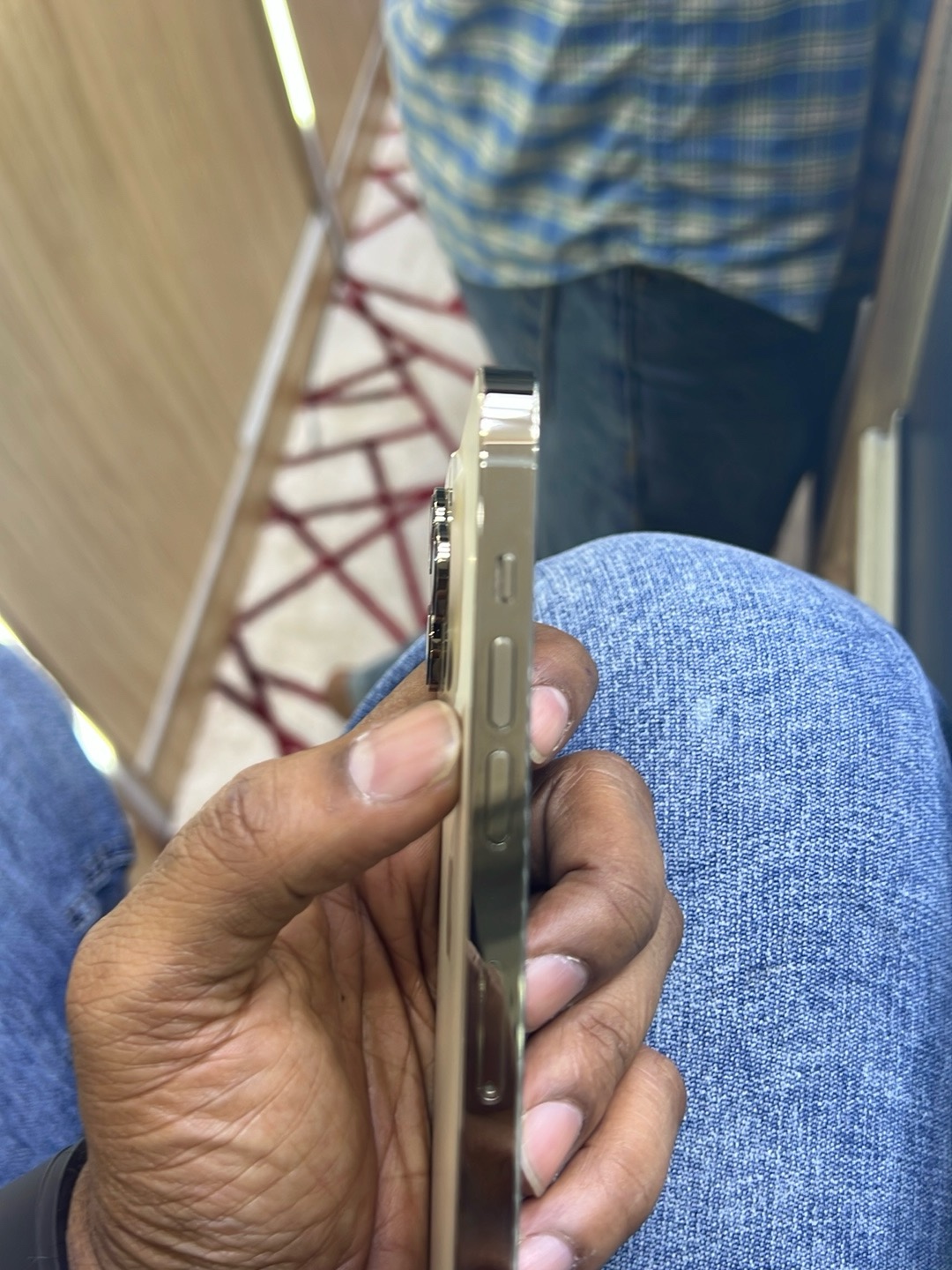 iPhone64457384756738111
