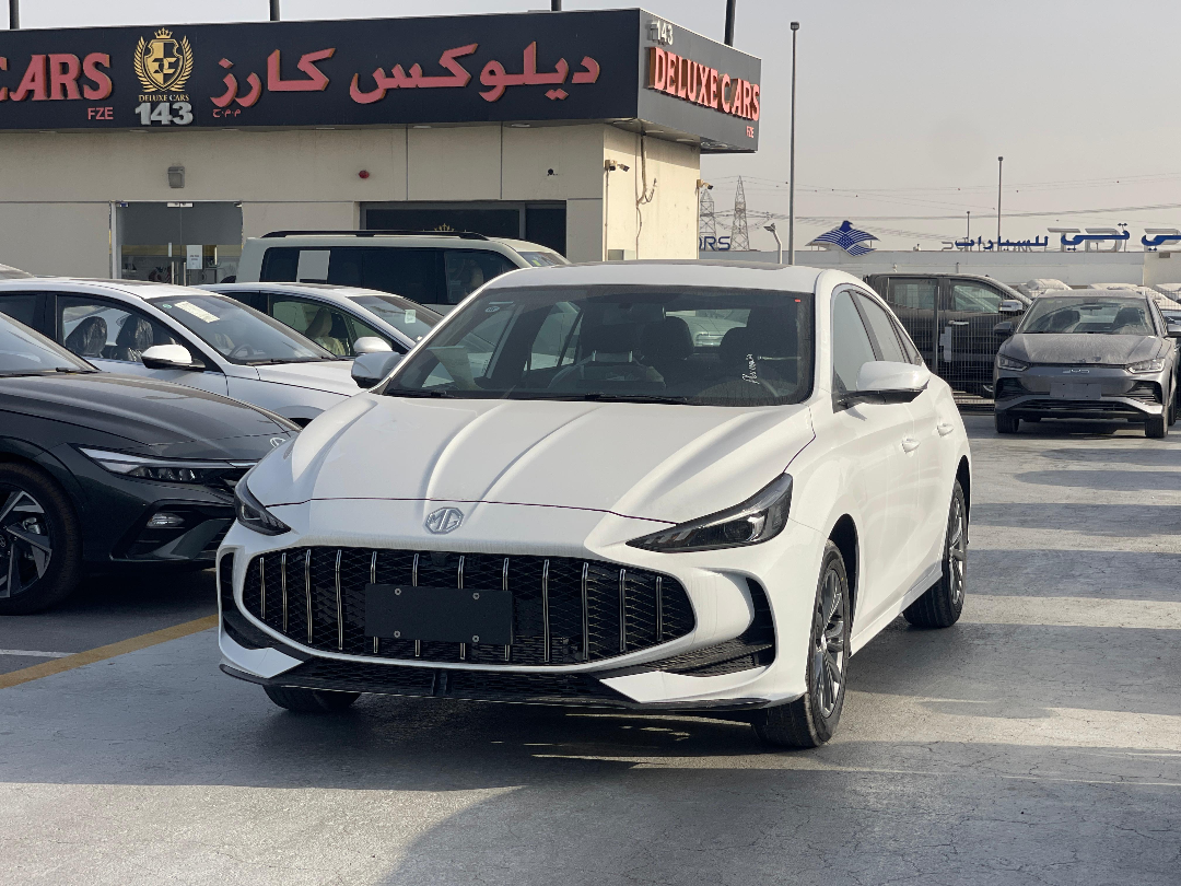 2025 MG5 AT PETROL 1.5L 63748081755778110