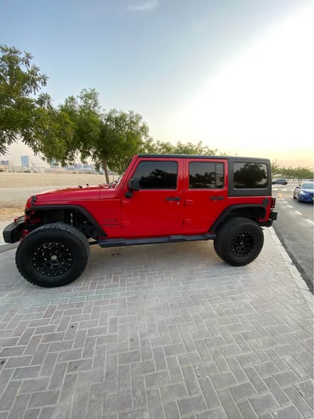 jeep-wrangler-sport-2015-gcc-132400-km-0561248013-dubai-64840397883266114