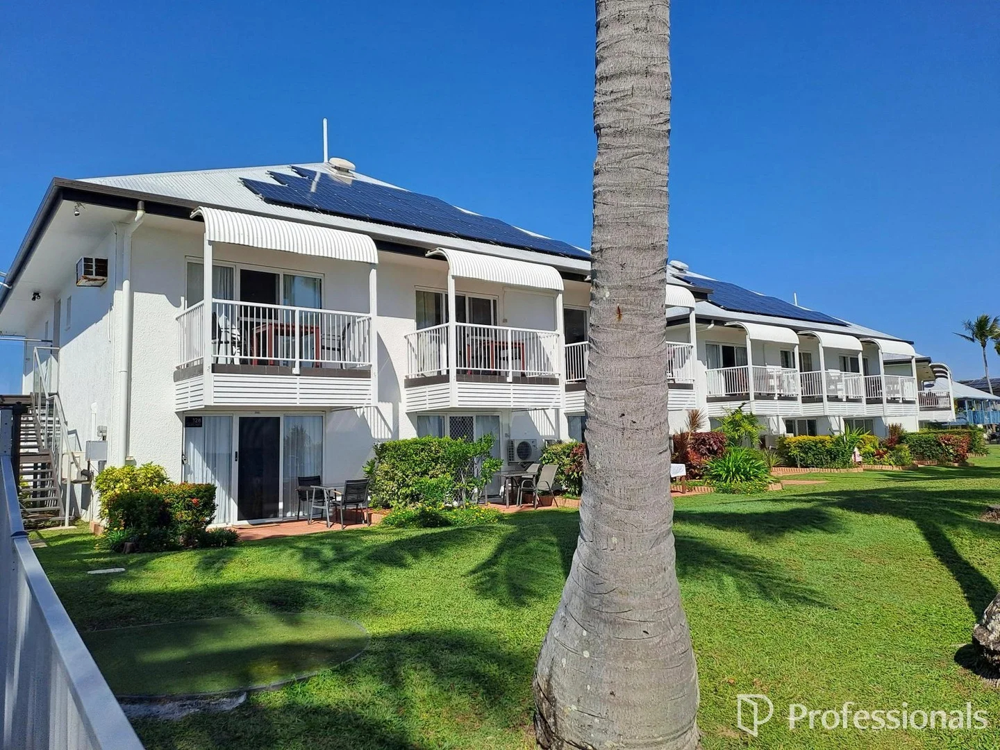 226/6 Beach Road, Dolphin Heads QLD 4740