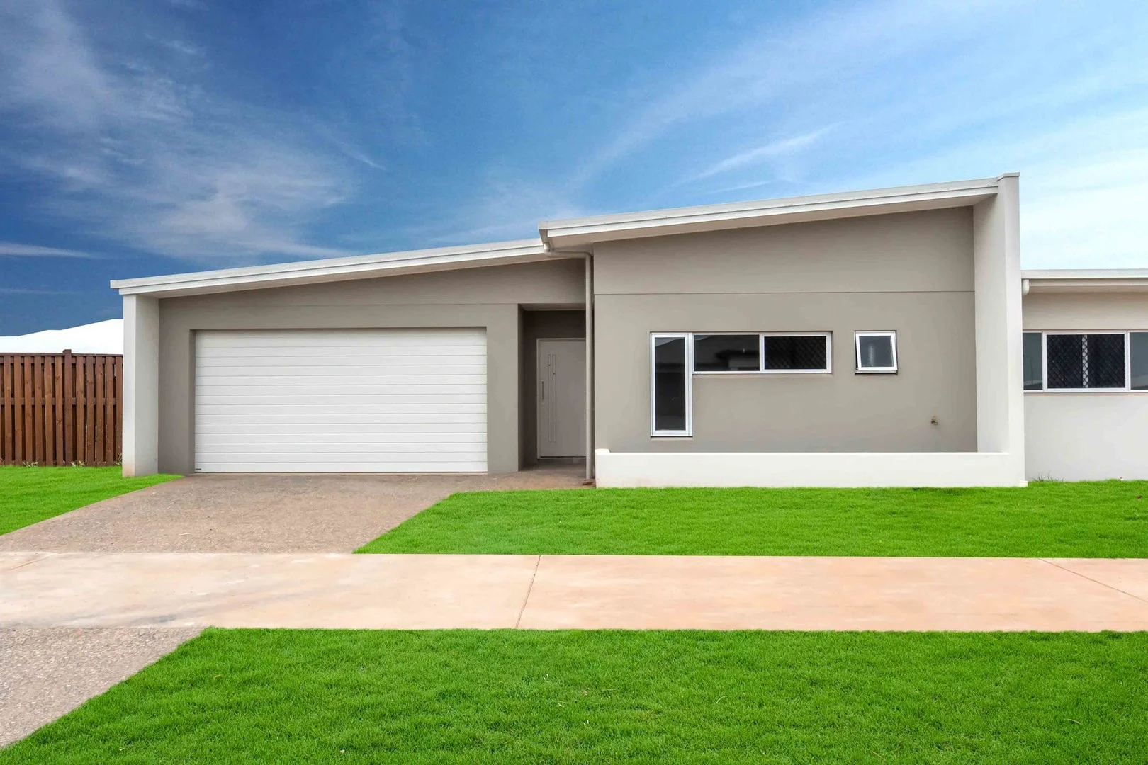 1/16 Bluecove Circuit, Trinity Park QLD 4879