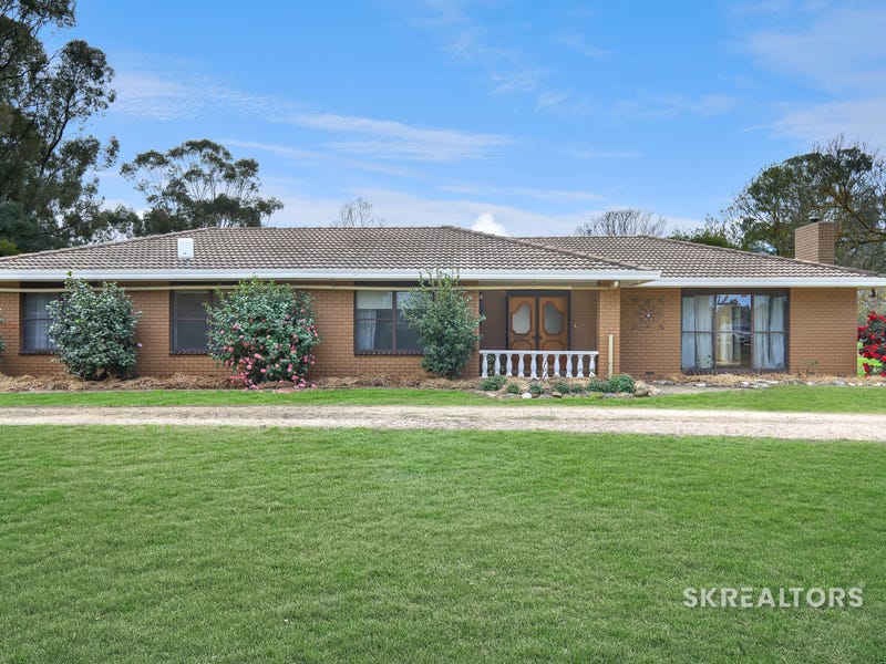 24 Gunn Road, Benalla, Vic 3672