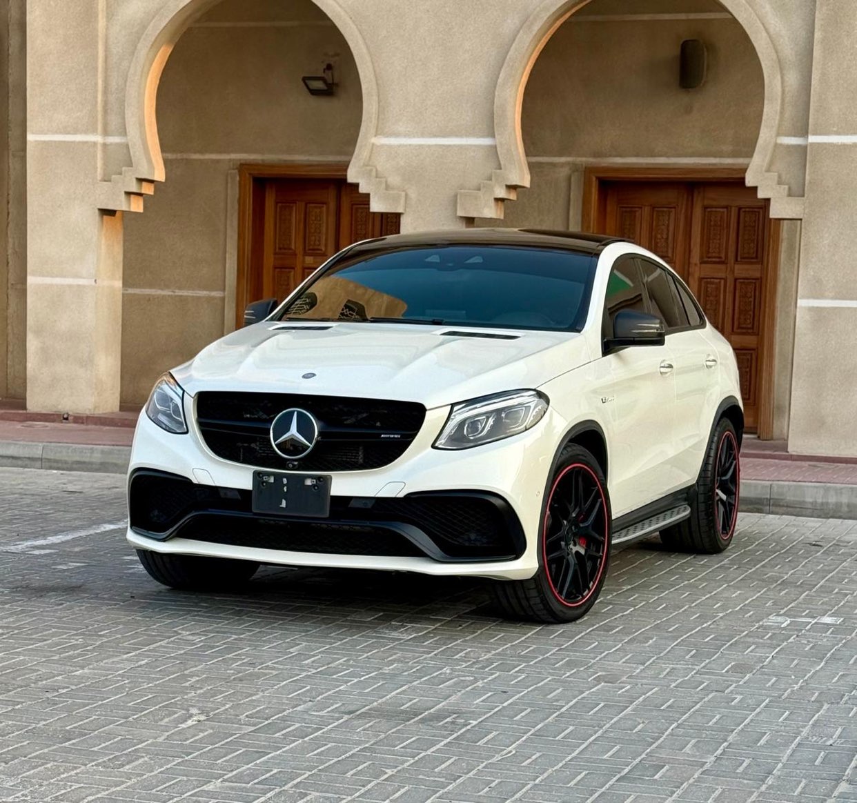 Ajman64209298723586112
