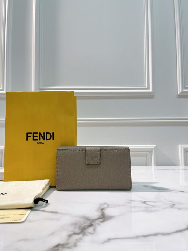 FENDI WALLET64319545799426111
