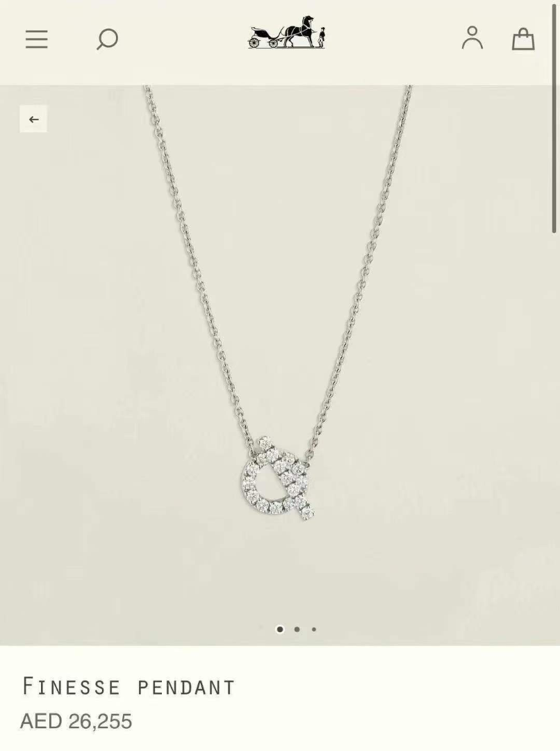 Hermès Finesse Pendant Necklace – Diamond “Q” Design | Full Set | Like New63228039562241114