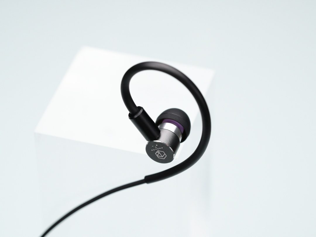 ROSESELSA Photon Pro Edition, 0.782mm Driver, Dynamic In-Ear Headphones Hi-Fi Edition PUBG Gaming Wired Headset with Sound Localization, Microphone + Type-C Interface（Gray）63656492538241110