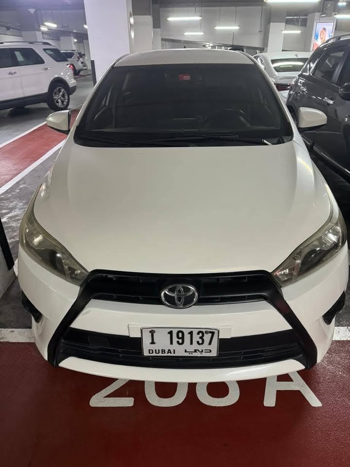 toyota-yaris-2015-1-5l-hatchback-petrol-auto-fwd-64906336939010110