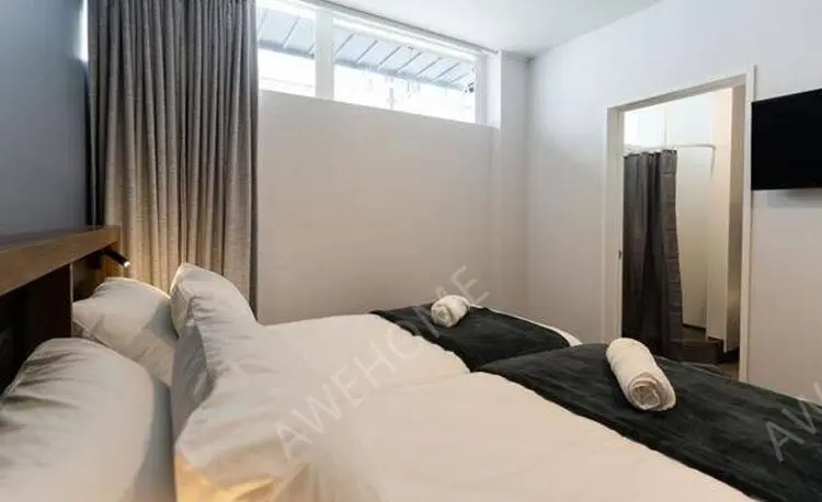 Twin Ensuite Double Occupancy64253377109121110