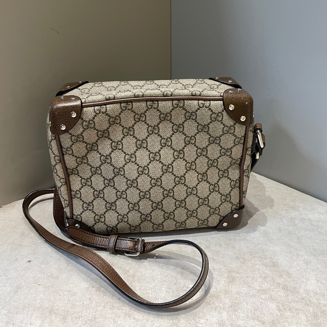 Gucci/古馳 老花帆布單肩斜挎64284898768770112