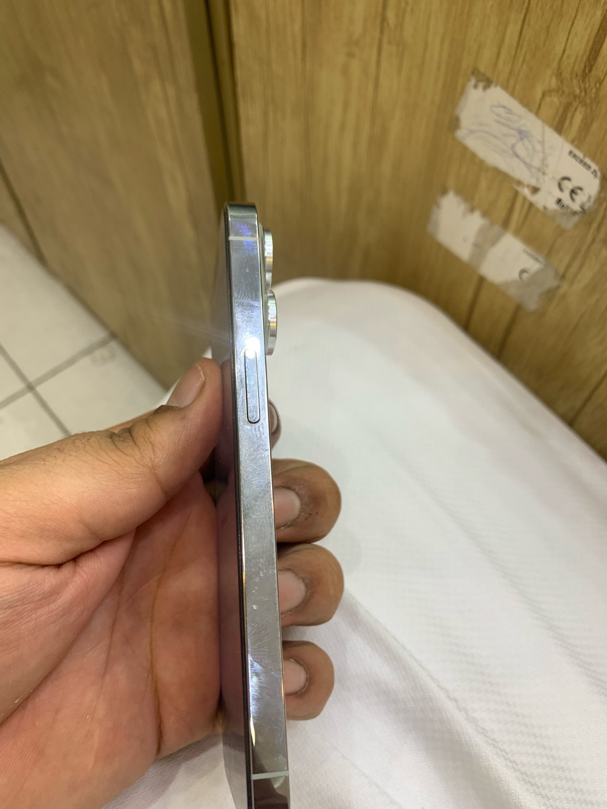 iPhone 3pro64114464491778111