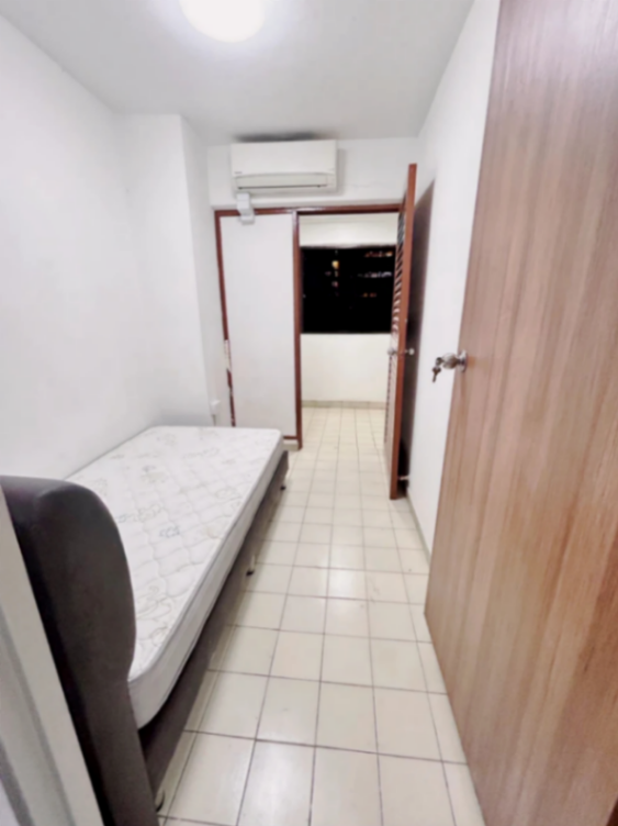 Pine Grove - JP63415964711169110