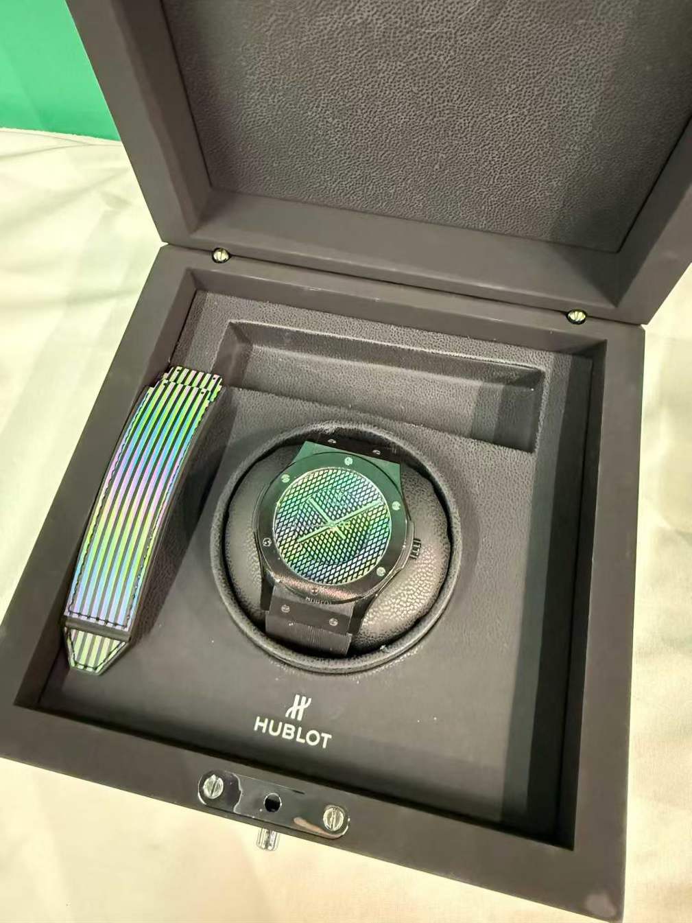 Hublot – 45mm Dial (Pre-Owned, Oct 2021 Card)
