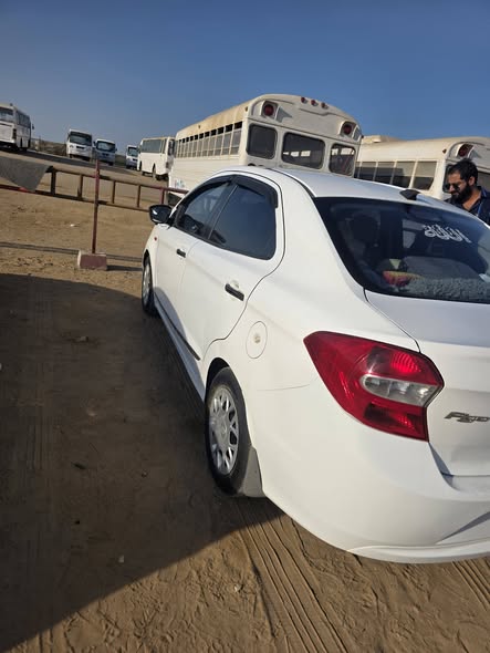 Urgent sale  Ford figo 201764837683751937110