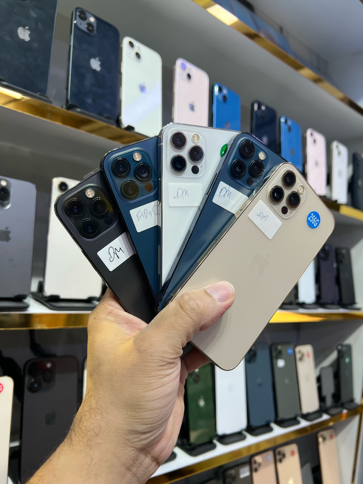 نماذج آيفون المختلطة المتوفرة64612412990337115