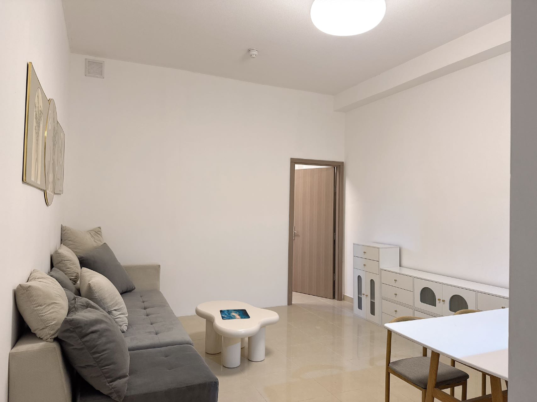 2 Rooms Fully Furnished 63352302677763116