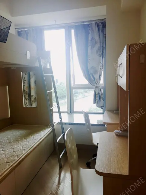 Tai Wai - The Zenith 863809058774658112