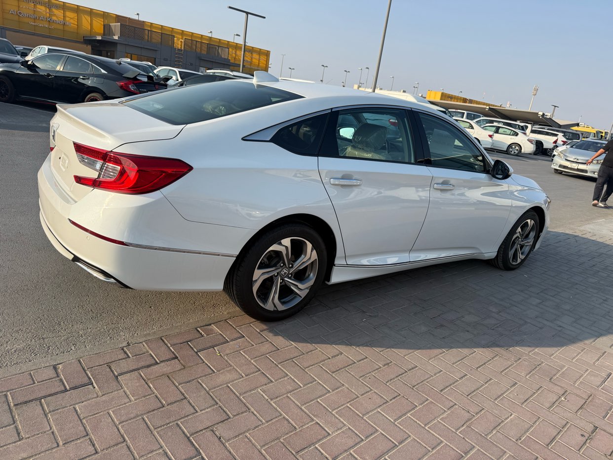 Honda accord 64368589685121110