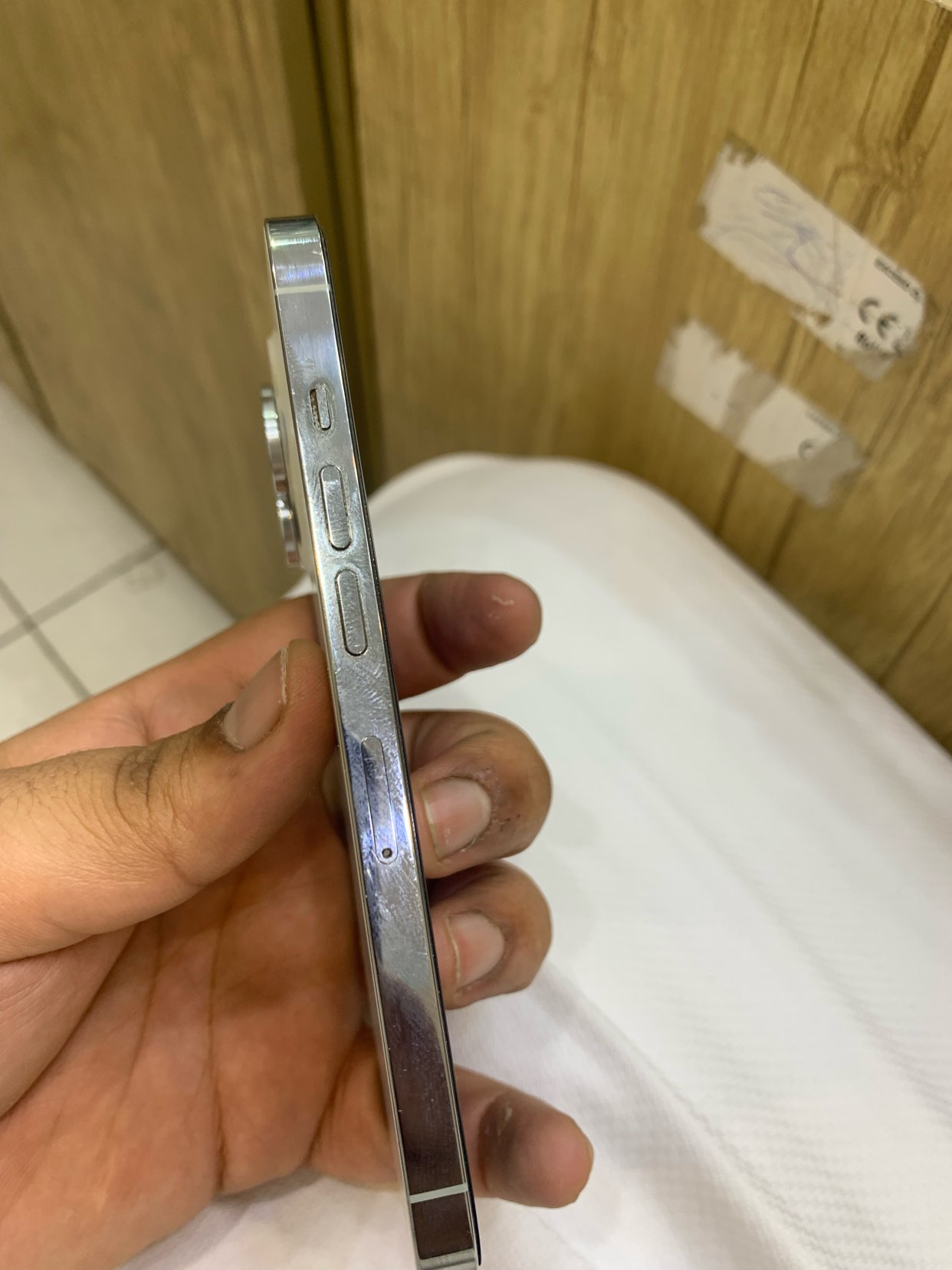 iPhone 3pro64114464491778115
