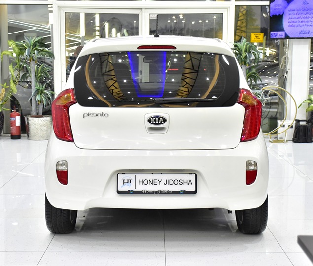 كيا بيكانتو (طراز 2015) باللون الأبيض، مواصفات دول مجلس التعاون الخليجيext3 kia-picanto-2015-model-in-white-color-gcc-specs-64478965846147113