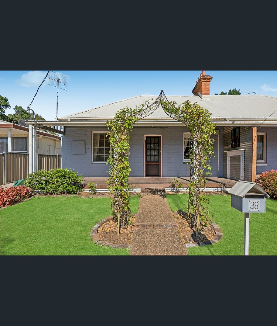38 Lewis Street, Mudgee, NSW 2850
