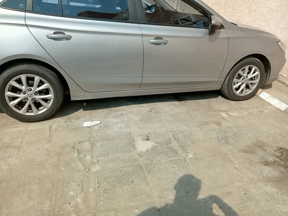 MG5 202364851751892482111