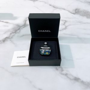CHANEL BROOCH64321657278721110