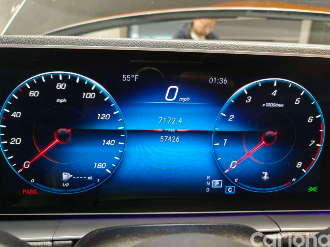 GLE 350 Sport Utility 4D
GLE 350 Sport Utility 4D62968398516611114
