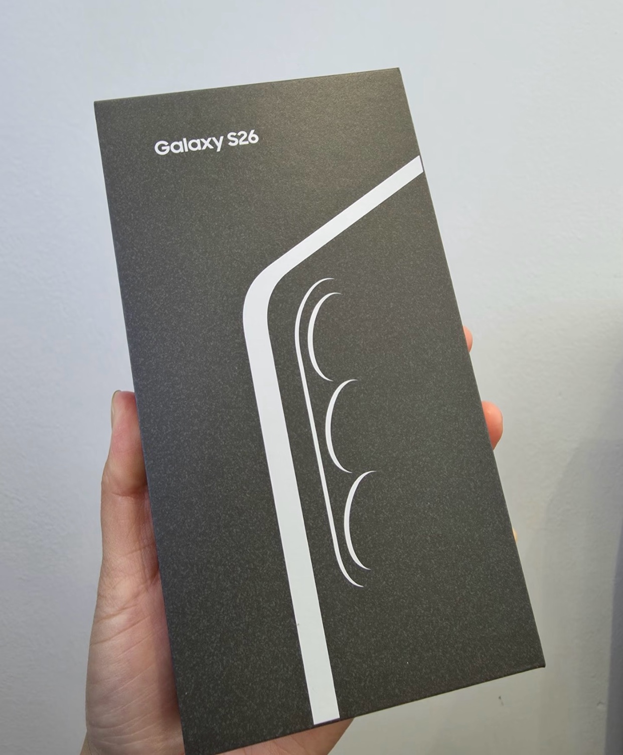 New Samsung Galaxy S26 12+512GB with Original Packaging