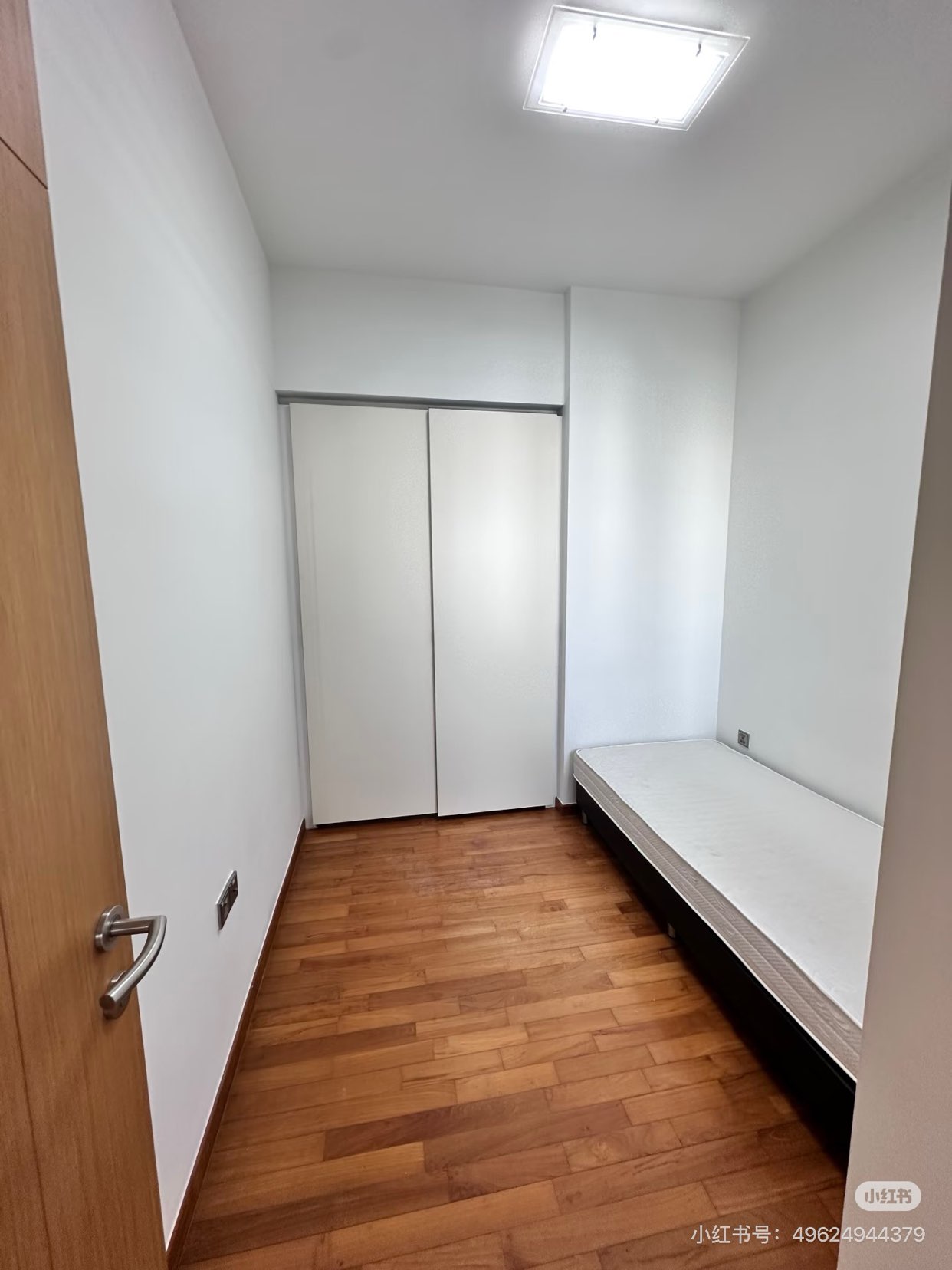Singapore 🇸🇬 Room Rental - Central Area, Female Only Common Room
63702084445443112