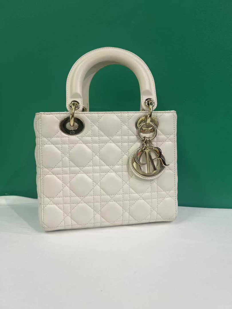 Authentic Dior Lady Dior Small Bag – Latte Cannage Lambskin | Preowned28 Authentic Dior Lady Dior Small Bag – Latte Cannage Lambskin | Preowned632279212564491128