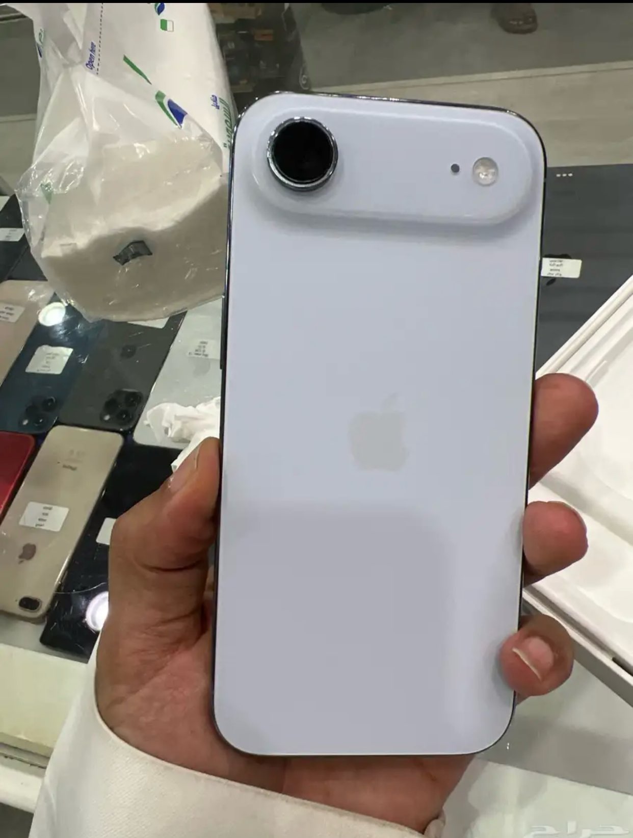 ايفون اير 17 air 64195045495681110