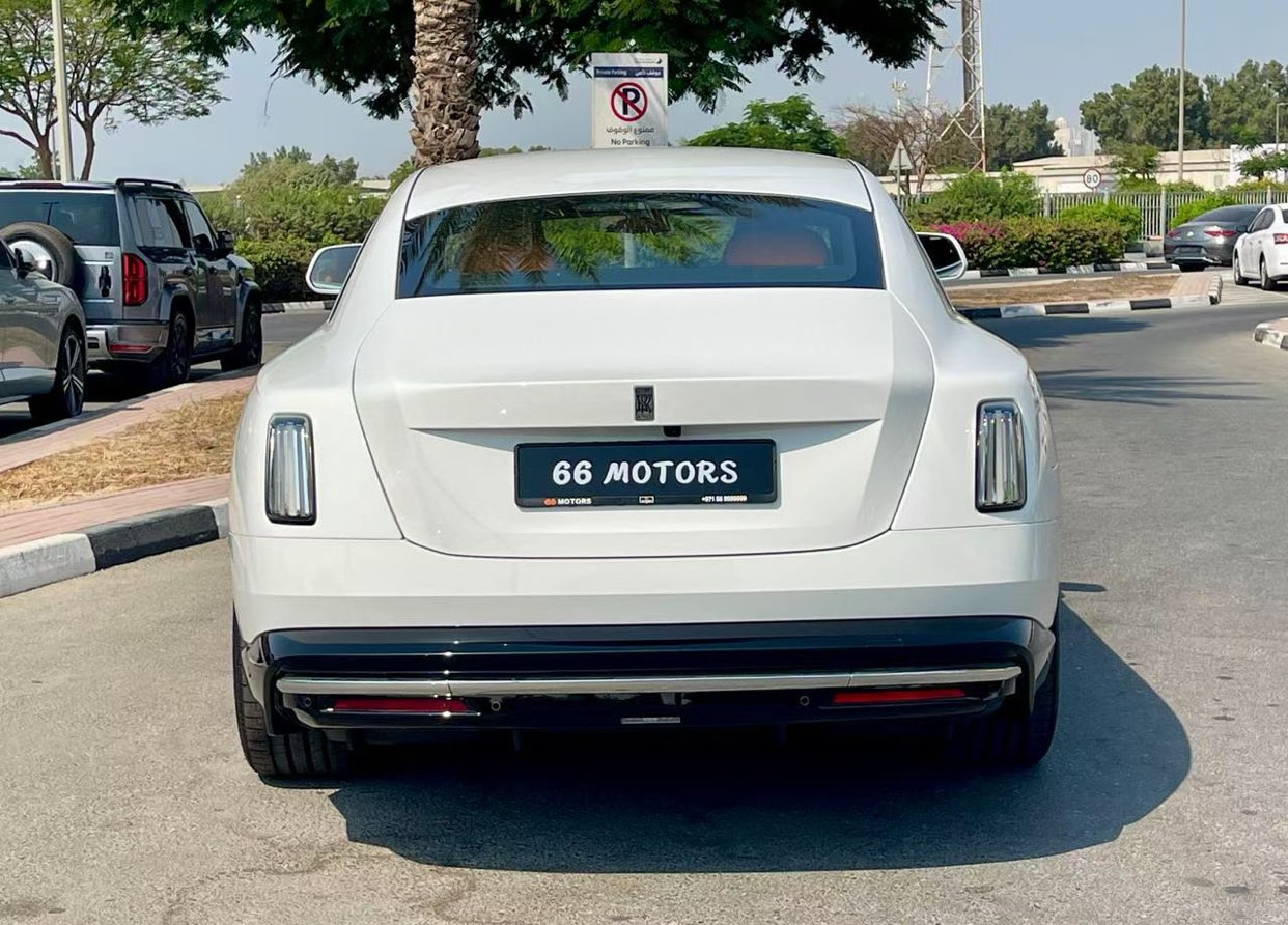 /ar/city/cate-others284/rolls-royce-spectre-6424592355981111/-6