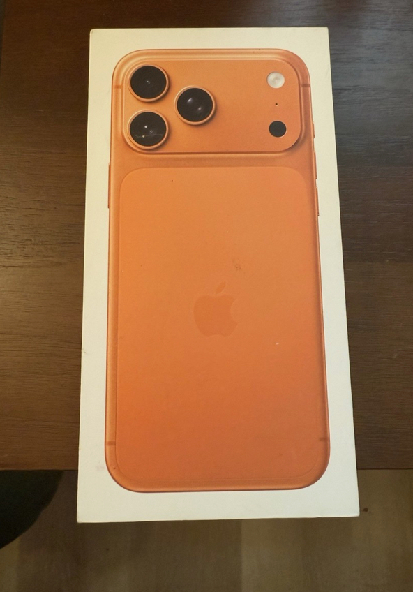 Brand new Apple iphone 17 pro max 64283558555649110