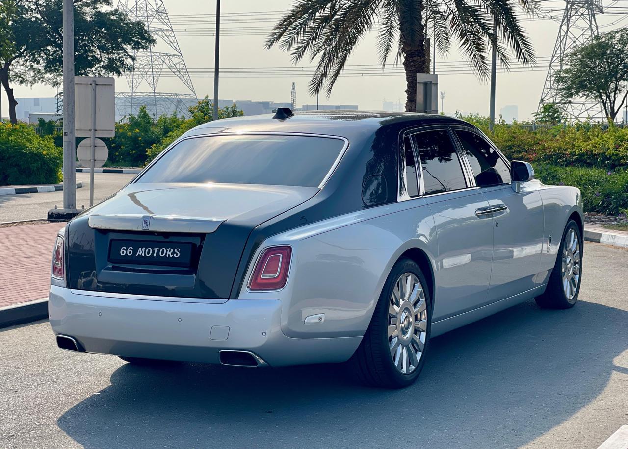 2019 رولز رويس فانتوم ثنائية الألوان مواصفات الخليج مع 56,400 كم63756763008259112